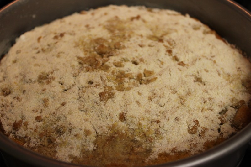 The end product, amazing fig crumble cake.